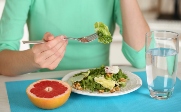 como-fazer-jejum-intermitente-comer-gradativamente-dr-daniel-benitti-cirurgiao-vascular