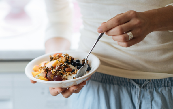 como-fazer-jejum-intermitente-voltar-a-comer-devagar-dr-daniel-benitti-cirurgiao-vascular