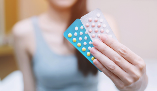 equilibrio-hormonal-mulher-estrogenio-lipedema-dr-daniel-benitti Desequilíbrio hormonal - estrogênio.